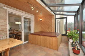 Solarium - Country homes for sale and luxury real estate including horse farms and property in the Caledon and King City areas near Toronto